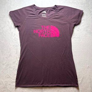 The North Face Women's Short Sleeve T-Shirt Size S, Slim Fit